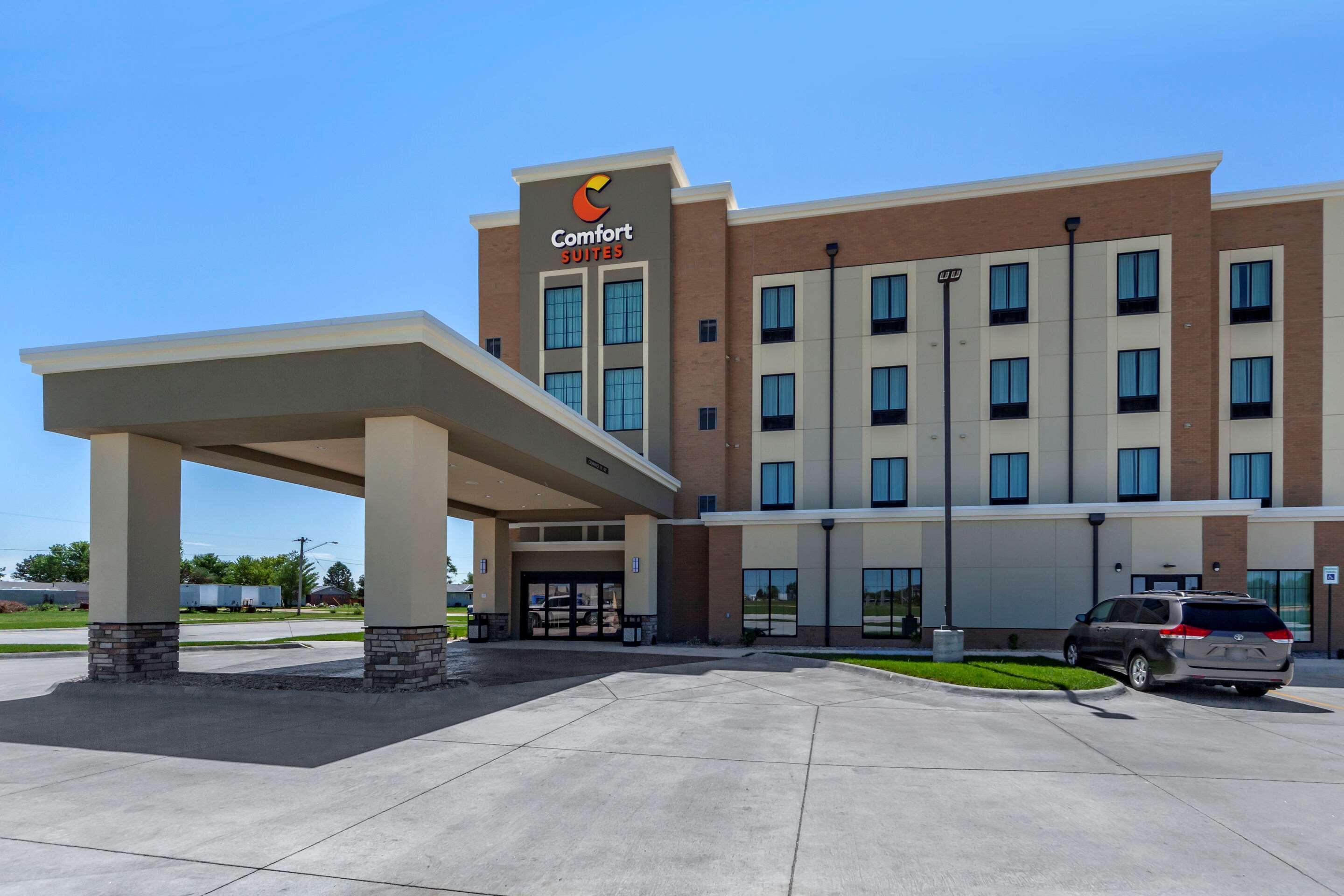 Comfort Suites Grand Island Exterior photo